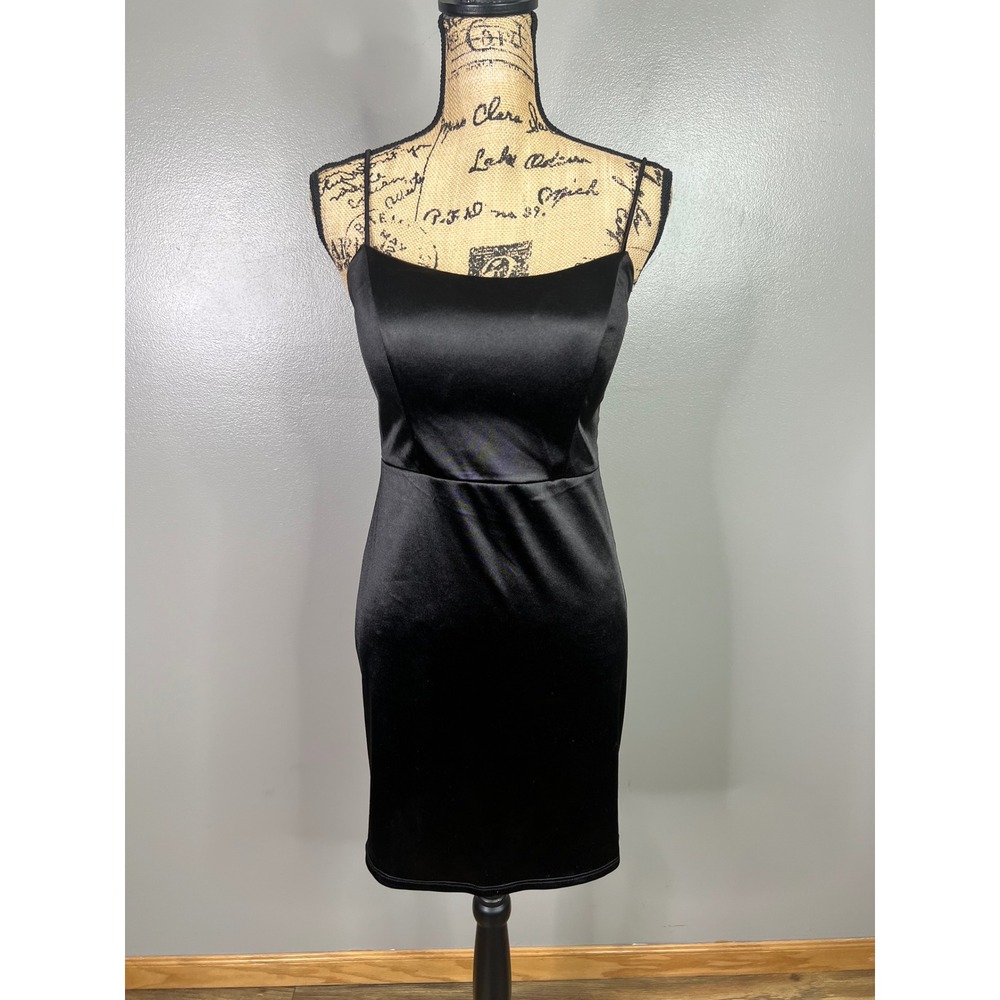 Lulu's satin mini bodycon black dress medium night‎ out club wedding guest - Picture 3 of 8